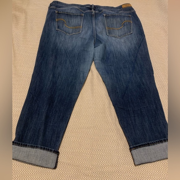 Levi’s Signature modern slim cuffed jeans. Size 22. EUC. - Picture 4 of 8
